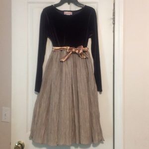 Beautiful long sleeve dress